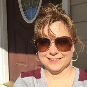 Meet your Posher, Stefanie